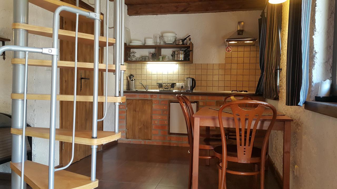Osada Pod Czerwonym Debem - Czarny Mlyn Villa Jastrzębia Góra Exteriör bild